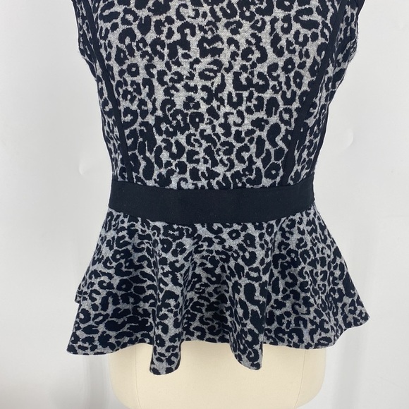 Rebecca Taylor Animal Print Peplum Cap Sleeve Top - Picture 4 of 10